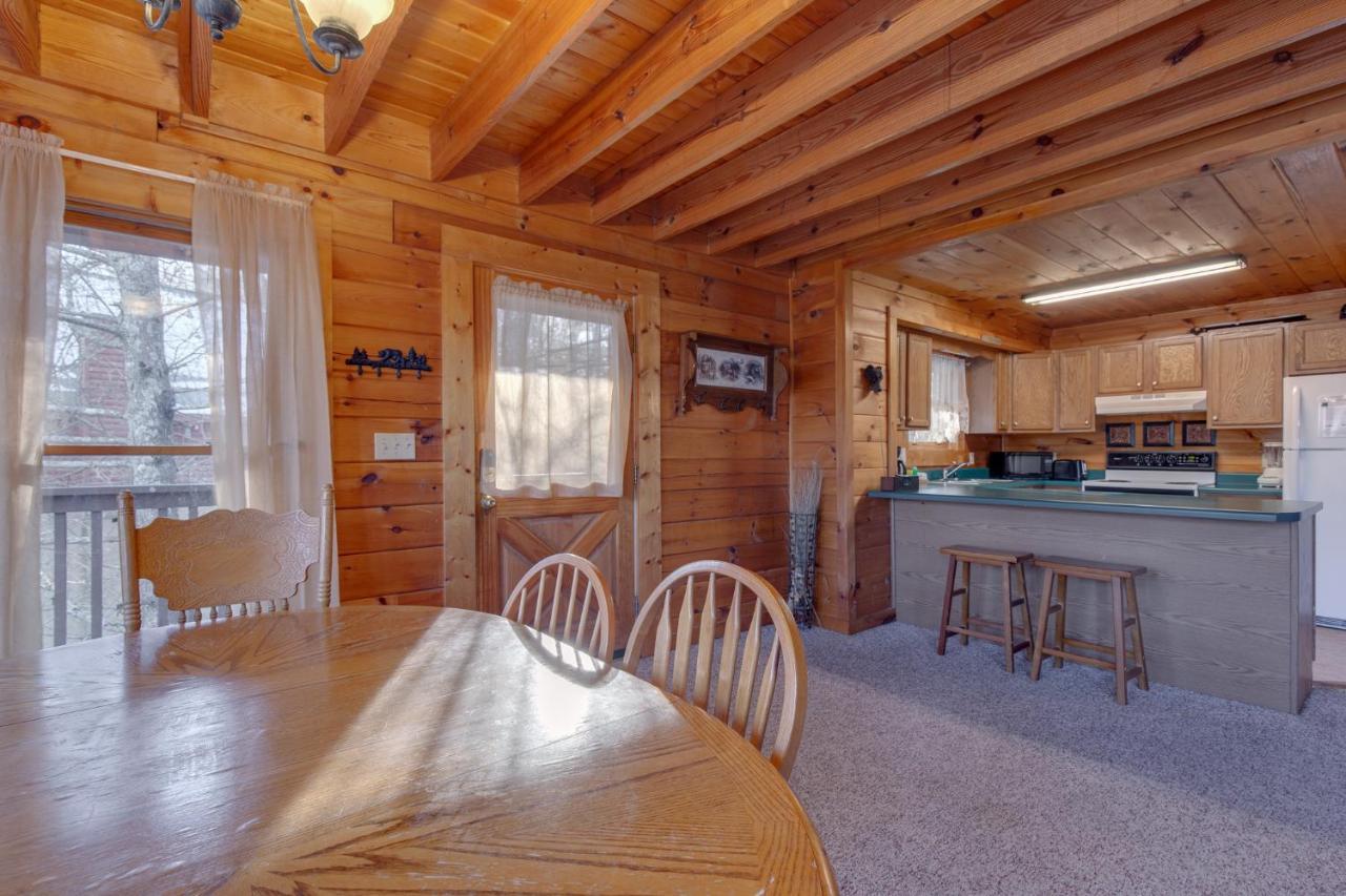 Wildwood Cove, 2 Bedrooms, Fireplace, Wifi, Jetted Tub, Hot Tub, Sleeps 6 Sevierville Exterior foto