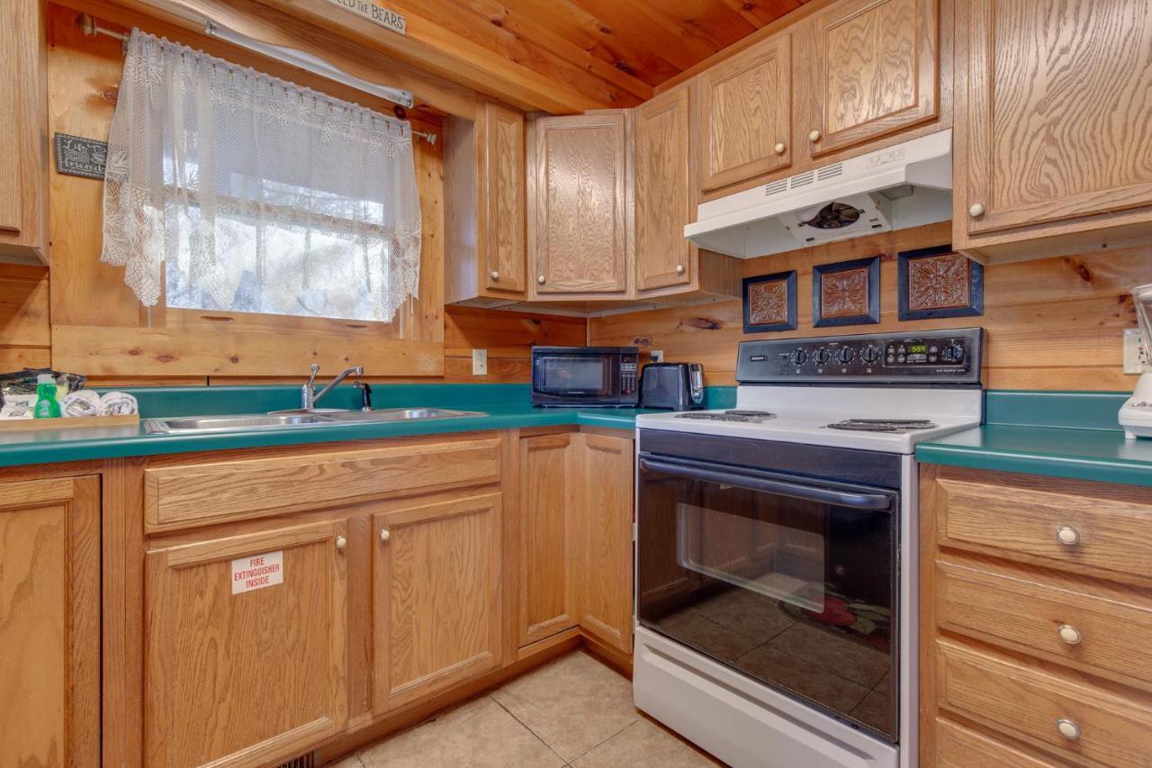 Wildwood Cove, 2 Bedrooms, Fireplace, Wifi, Jetted Tub, Hot Tub, Sleeps 6 Sevierville Exterior foto